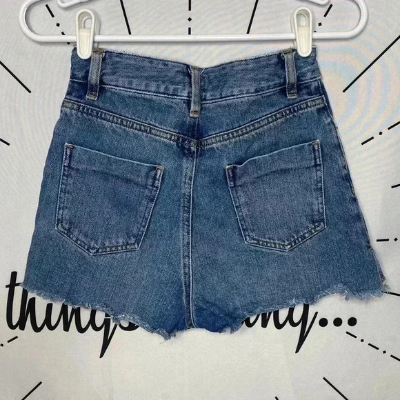 Asos Cut off Raw Hem Denim Shorts - Picture 4 of 6